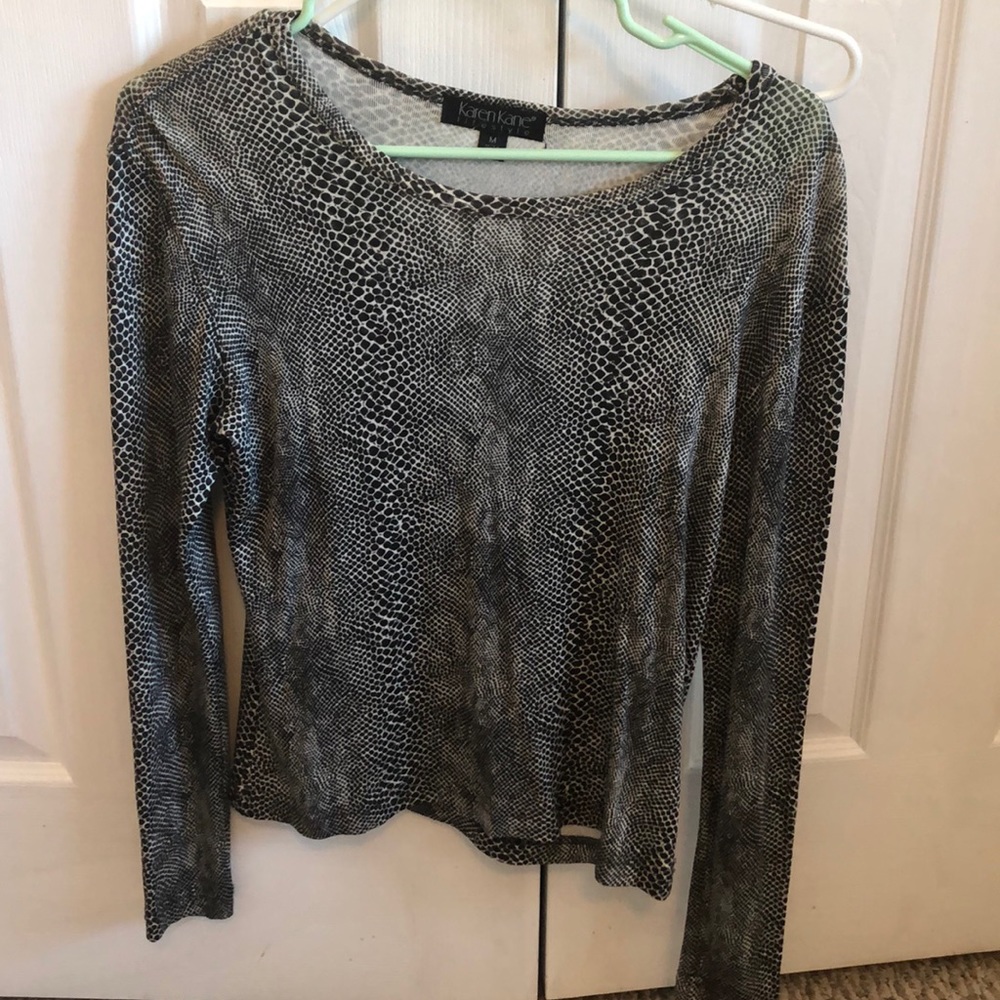 Karen Kane snakeskin shirt size medium